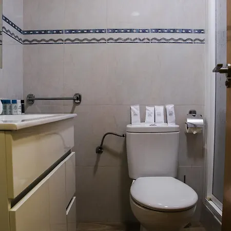 Zona Club Nautico Piscina Comunitaria 1 Apartment *